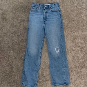 Levi’s Ribcage Straight Jeans